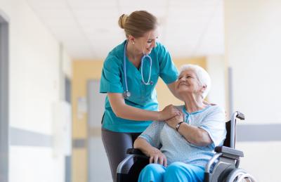 Krankenkasse zahlt für Pflegepersonal